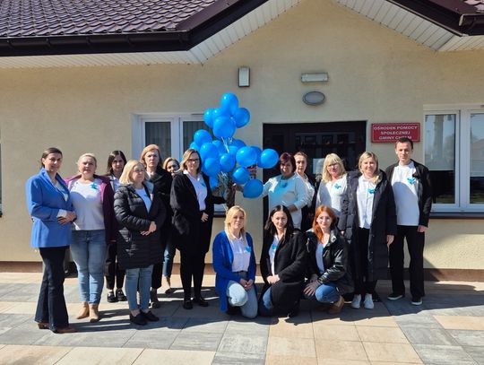 Na zdjęciu kadra Gminnego Ośrodka Pomocy Społecznej gminy Chełm