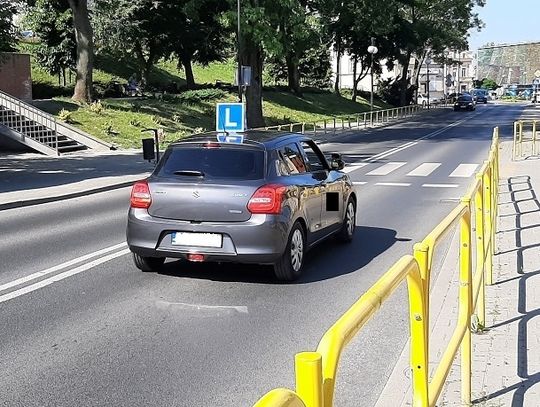 Chełm: Coraz więcej samochodów nauki jazdy na ulicach