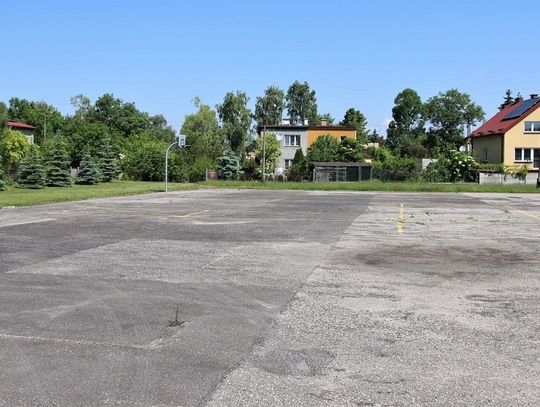 Chełm: Przy trzech szkołach staną nowe wielofunkcyjne boiska