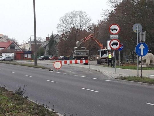 Chełm: Ruszył remont parkingu przy parku