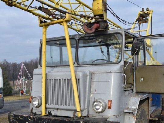 Chełm: Tragedia w gminie Rejowiec. 36-latek został przygnieciony przez ramię dźwigu