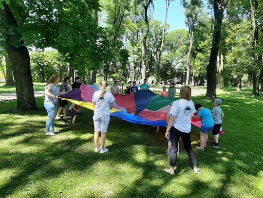 Chełm: Trwa festyn MOPR - wspólna zabawa i promowanie rodzicielstwa zastępczego