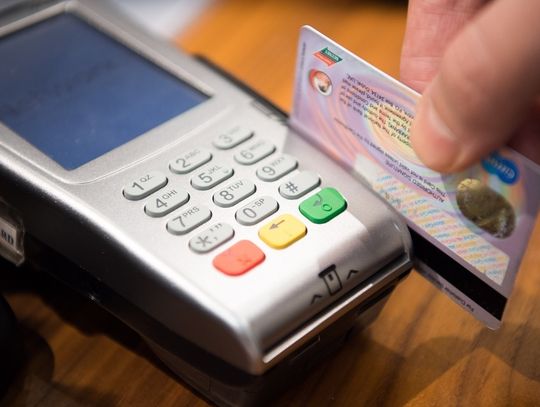 Chełm: W Urzędzie Miasta można już płacić kartą
