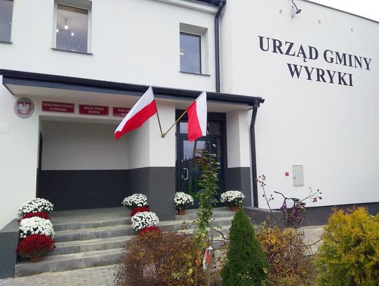 Gm. Wyryki. Dwie kandydatki na dyrektora biblioteki, jeden na sekretarza gminy