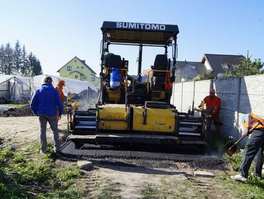 Gmina Chełm remontuje drogi za ponad 5 milionów złotych. 