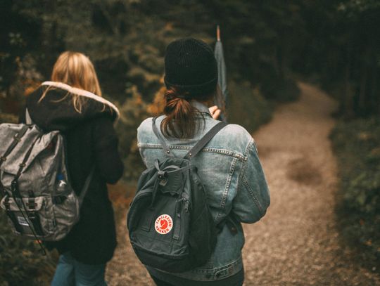 Jak wybrać idealny plecak do pracy, szkoły i podróży