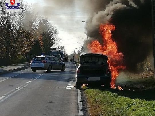 Krasnystaw: Pożar osobówki w Żółkiewce