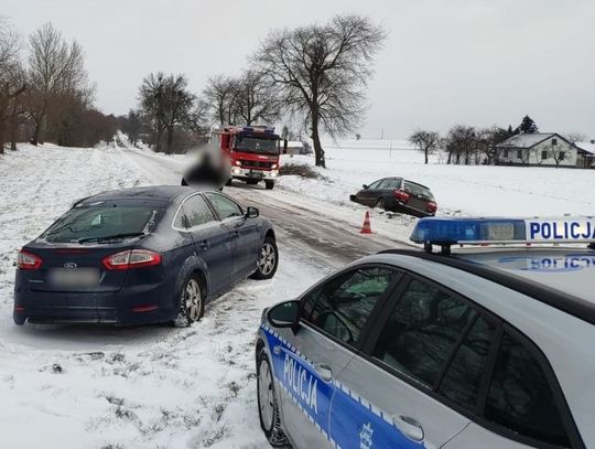 Krasnystaw: Wpadł w poślizg i zderzył się z innym samochodem