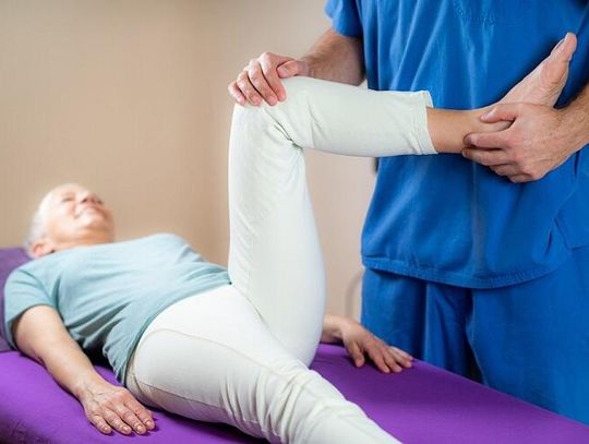 Łóżka rehabilitacyjne - jak wybrać odpowiednie?