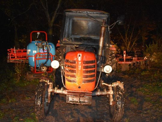 "Mistrz kierownicy" na Ursusie. Bez uprawnień, bez oświetlenia, ale za to z promilami