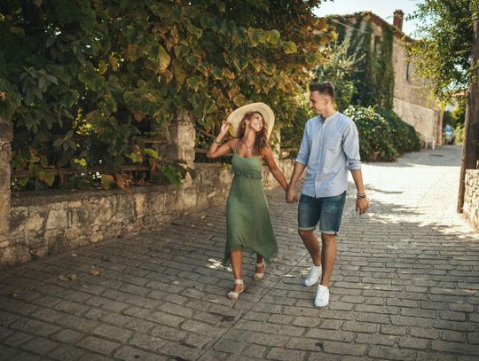 Moda na lato - jakie buty najchętniej noszą mężczyźni, gdy temperatura za oknem rośnie?