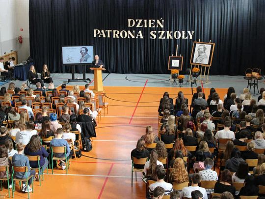 Nasze Małe Wyspy. Cyprian Kamil Norwid w oczach młodych. Wyspa krasnostawskiego liceum