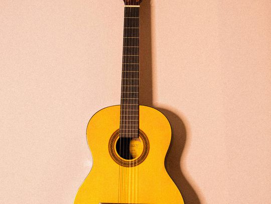 Nauka gry na gitarze - poznaj chwyty gitarowe i zacznij grać swoje ulubione utwory