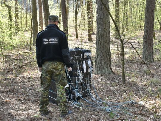 Nielegalna „dostawa z powietrza” przejęta przez Straż Graniczną