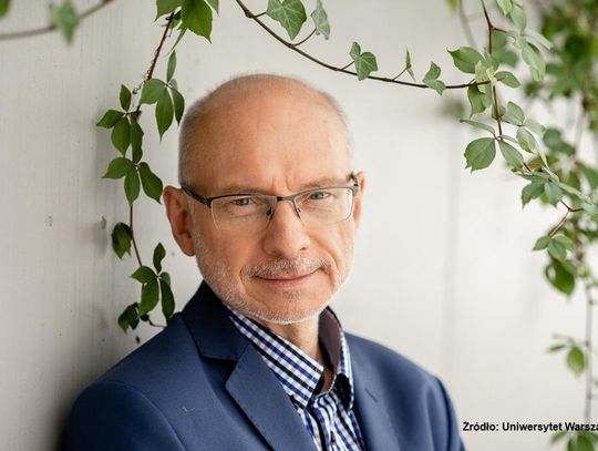 O naszej odpowiedzialności za słowo. Rozmowa z wybitnym językoznawcą, autorytetem w dziedzinie kultury języka i leksykografii, Mirosław Bańko