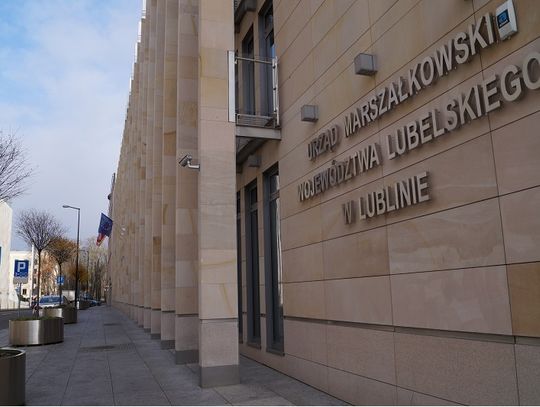 Region: Protest lokalnych przedsiębiorców w Urzędzie Marszałkowskim