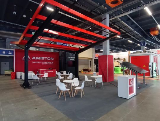 Specyfika realizacji stoisk targowych na polskich halach wystawienniczych