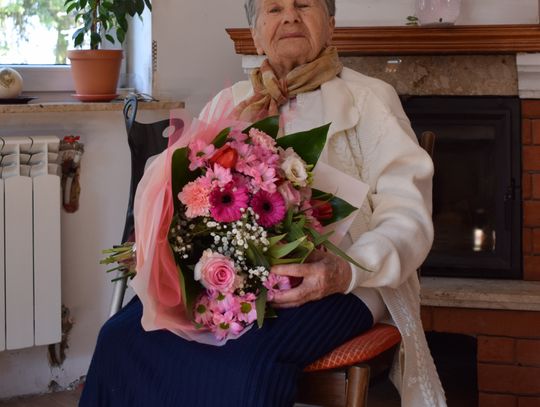 Sto lat pani Janiny – wyjątkowy jubileusz w gminie Kraśniczyn [GALERIA ZDJĘĆ]