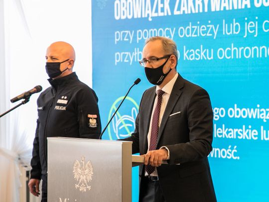 Surowe kary za brak maseczek i łamanie zasad dot. obostrzeń