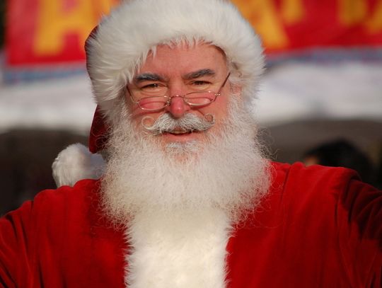 Święty Mikołaj - najbardziej lubiany przez dzieci staruszek z brodą