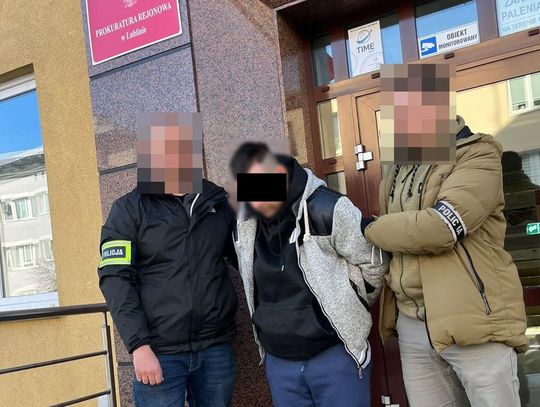 Funkcjonariusze Wydziału do walki z Przestępczością Przeciwko Mieniu Komendy Miejskiej Policji w Lublinie zatrzymali 33-letniego mieszkańca Łodzi, który metodą 'na lekarza' oszukał 89-latka z naszego województwa.