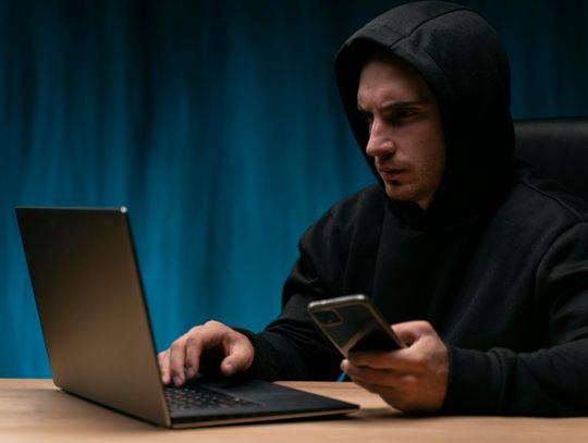 Wiadomości lokalne. Dwóch mieszkańców Chełma straciło prawie 20 tysięcy złotych. Oszuści dopięli swego