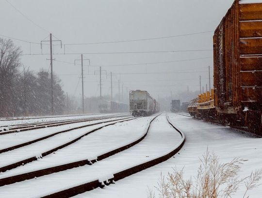 Wiadomości lokalne. Miał dojechać do Chełma...Wykoleił się pociąg towarowy przewożący olej napędowy