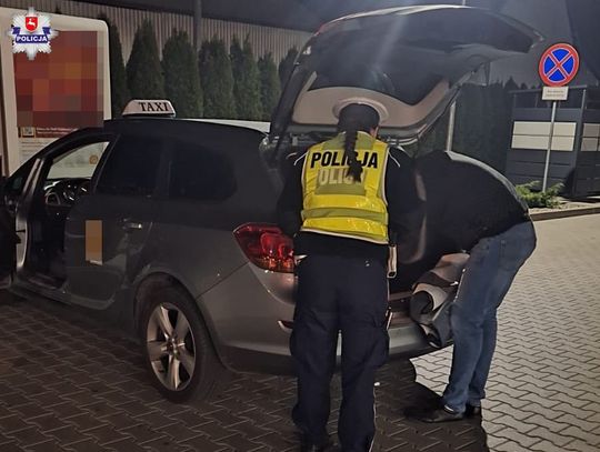 Wiadomości lokalne. Nocna kontrola taksówek w regionie. Dziesiątki wykroczeń i zatrzymane dowody