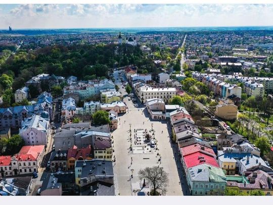 Wiadomości lokalne. Raport 2025: Chełm rozwija się nierówno. Gmina Dubienka zaprasza na Piknik historyczny