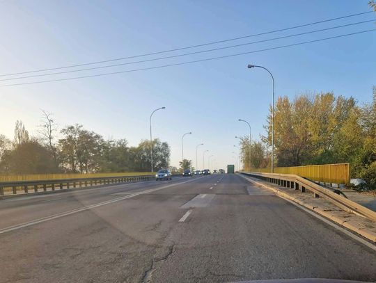 Wiadomości lokalne. Stary wiadukt wymaga zabezpieczeń. Na nowy brakuje pieniędzy