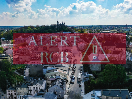 Wiadomości lokalne. Syreny nad miastem i spóźnione SMS-y. Mieszkańcy Chełma pytają o alarm
