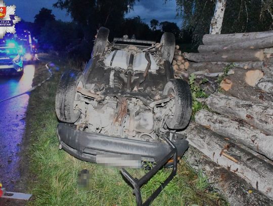 Tragicznie zakończyło się zdarzenie drogowe, do którego doszło w piątek ok. 19:30 w Borowicy w gminie Łopiennik Górny.