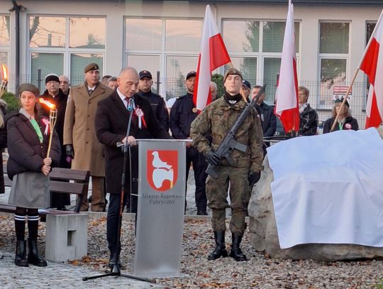 Wiadomości lokalne. Zmiany w uchwale krajobrazowej do konsultacji. Mieszkańcy Rejowca Fabrycznego pamiętają. Rekordowa kwesta na włodawskich cmentarzach.