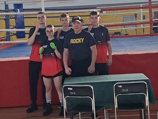 Wiadomości sportowe - pięściarze Centrum Sportów Walki Bastion oraz UKS Rocky walczyli w Zamościu