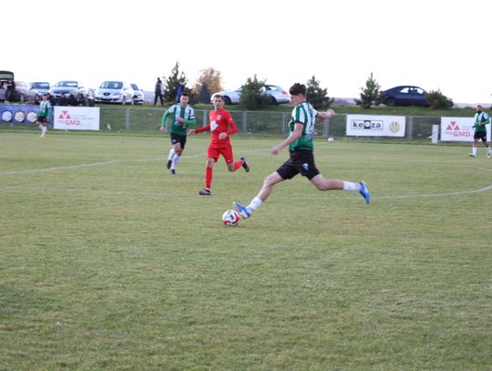 Wiadomości sportowe - przedostatnia jesienna kolejka w chełmskiej okręgówce Wiadomości sportowe - przedostatnia jesienna kolejka w chełmskiej okręgówce