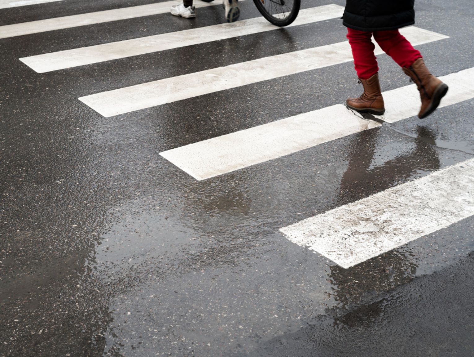 Gm. Siedliszcze. Radna zabiega o bezpieczeństwo na drodze. Czy mieszkańcy „Osiedla Słonecznego” doczekają się przejść dla pieszych?