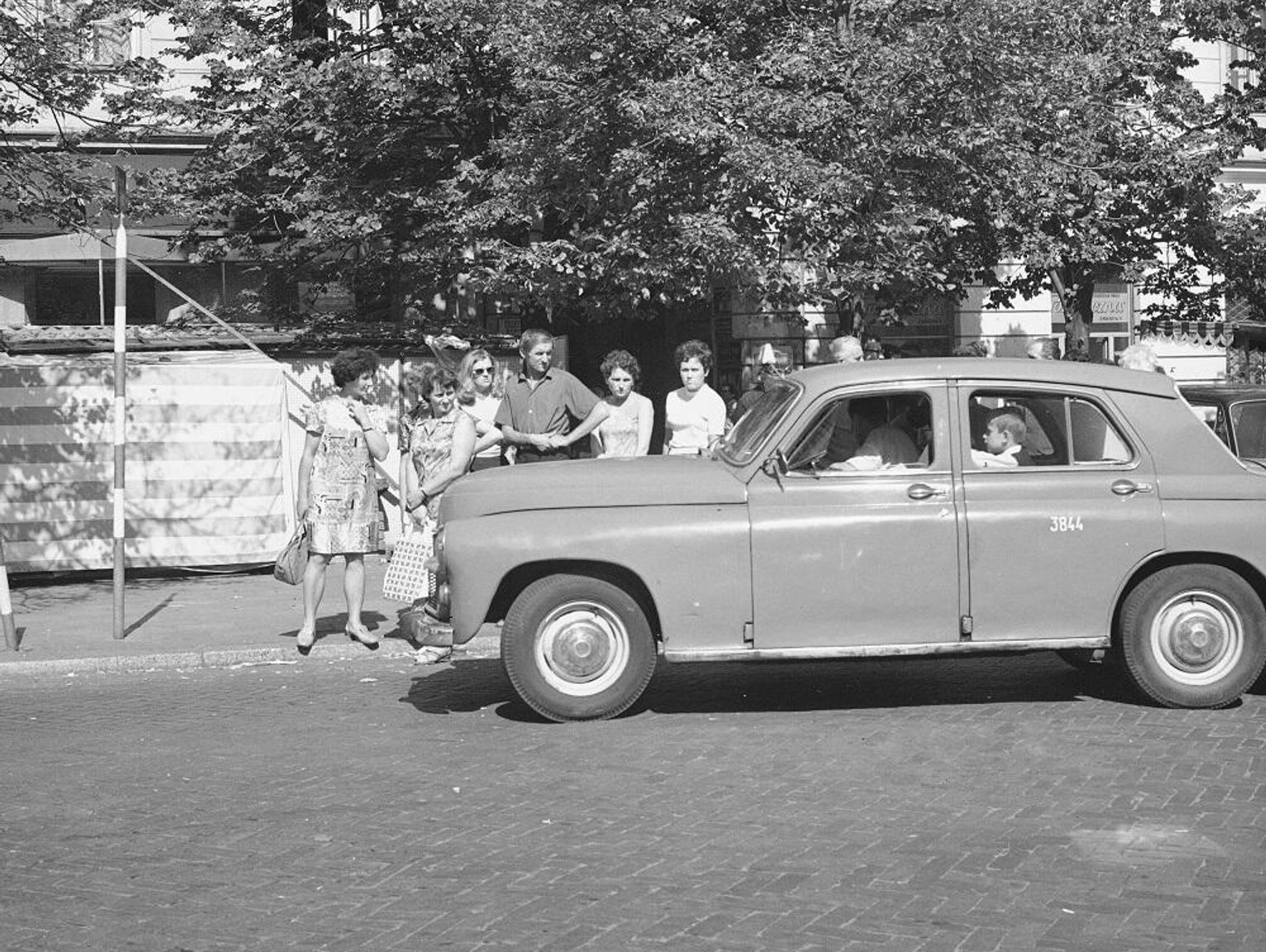 Kroniki miasta. Chełmskie taksówki - stan na 1971 rok