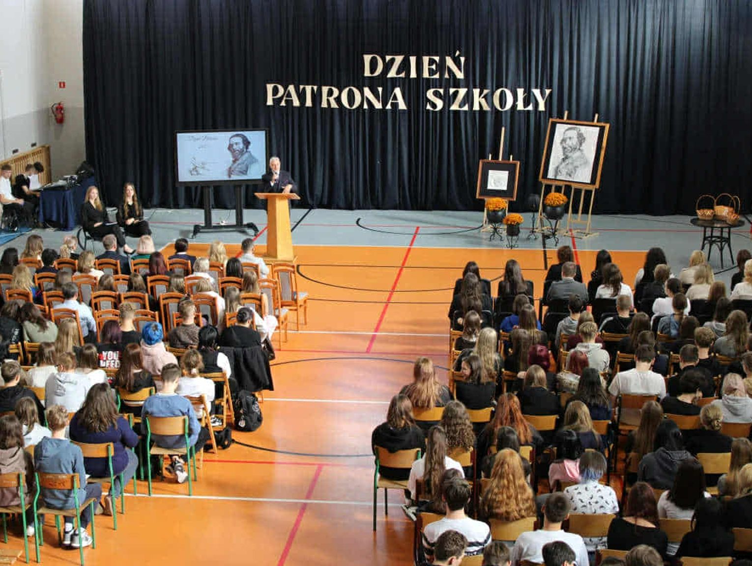 Nasze Małe Wyspy. Cyprian Kamil Norwid w oczach młodych. Wyspa krasnostawskiego liceum