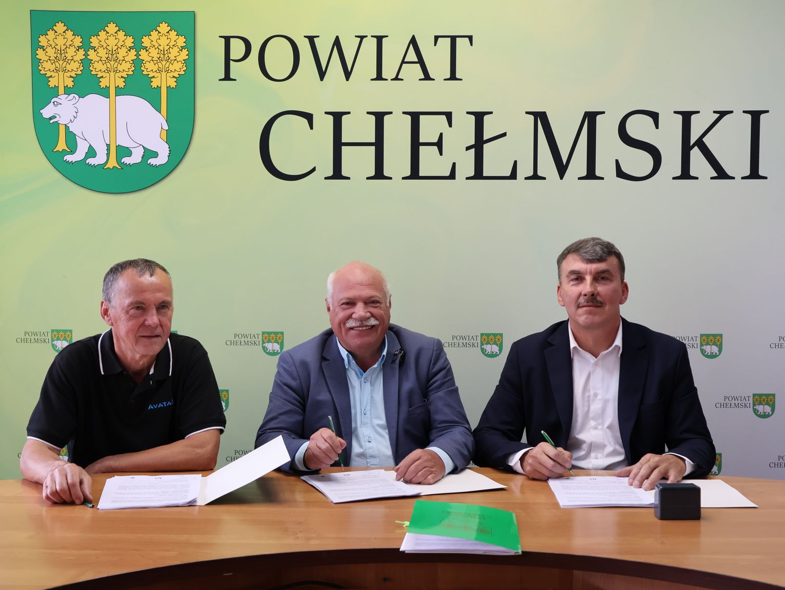 Powiat chełmski. Chcą wykorzystać dobrą passę i pogodę. Trwa walka z czasem