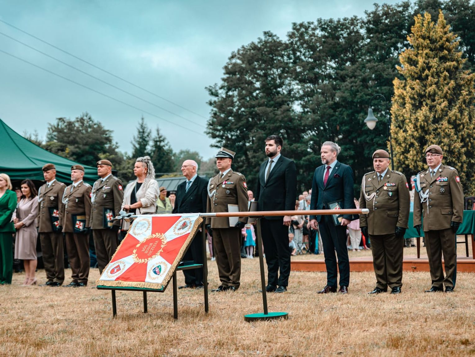 Sztandar dla 19 Nadbużańskiej Brygady Obrony Terytorialnej – symbol gotowości i służby