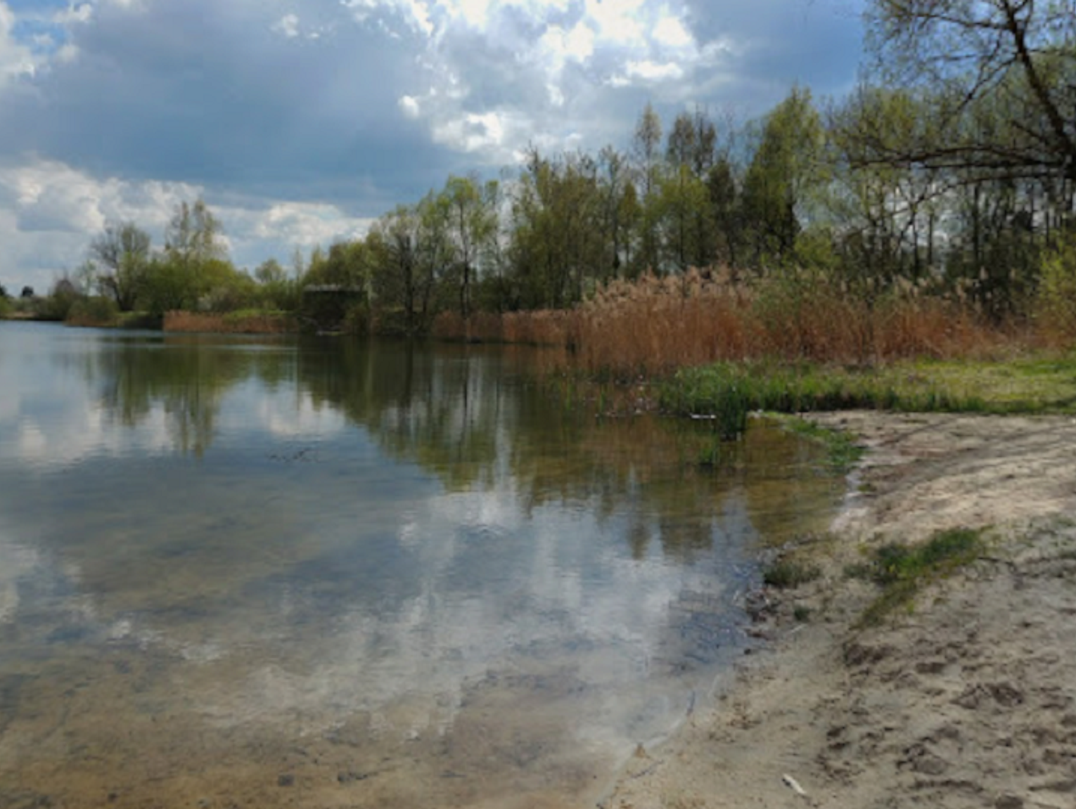 Wiadomości lokalne. Nowe życie Glinianek: pomosty, plaże i strefy sportowe. Wykonawca wybrany