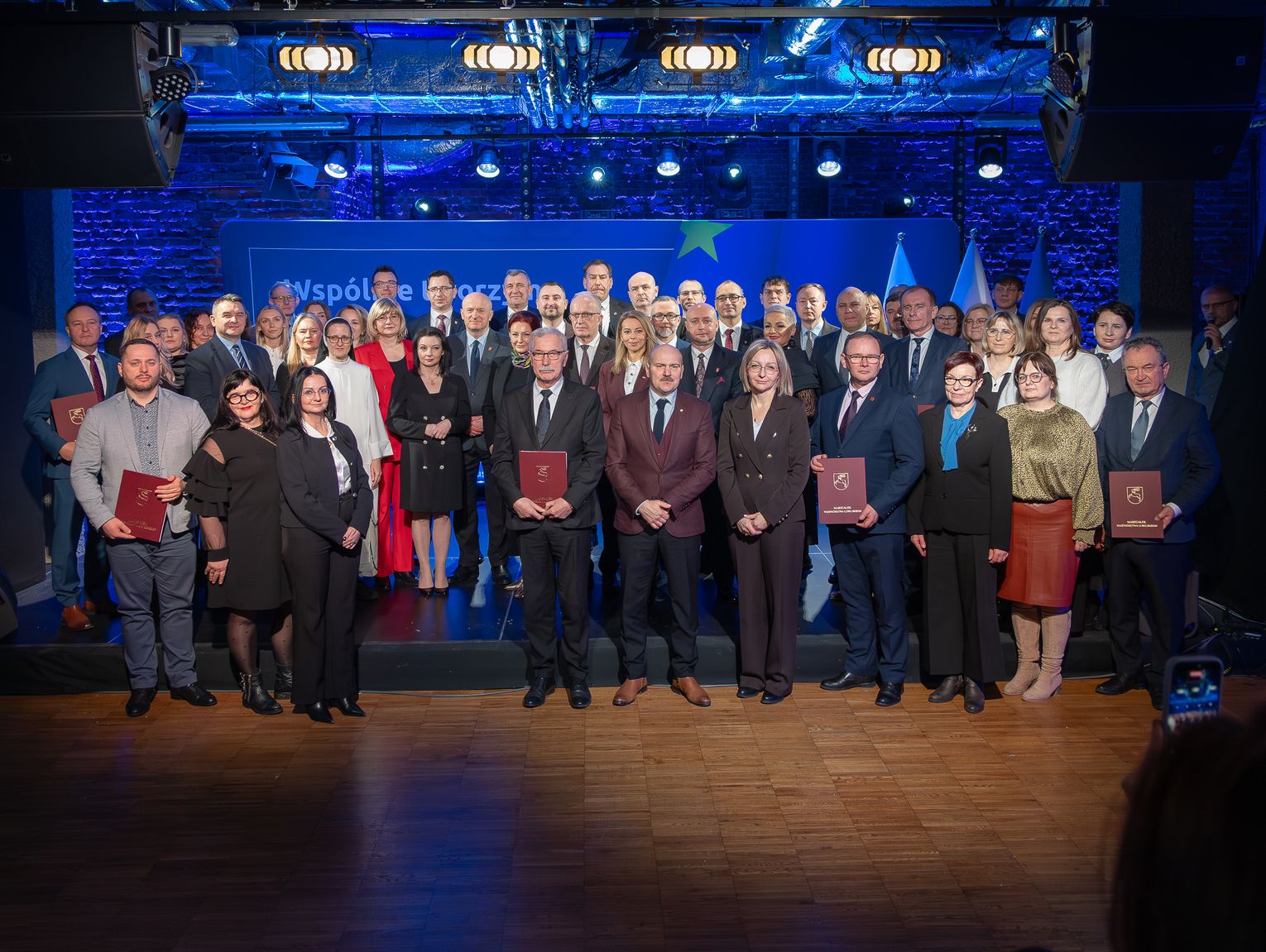 Wiadomości lokalne. Unijne miliony dla Lubelskiego. Zdrowie psychiczne w centrum uwagi w Chełmie i powiecie chełmskim