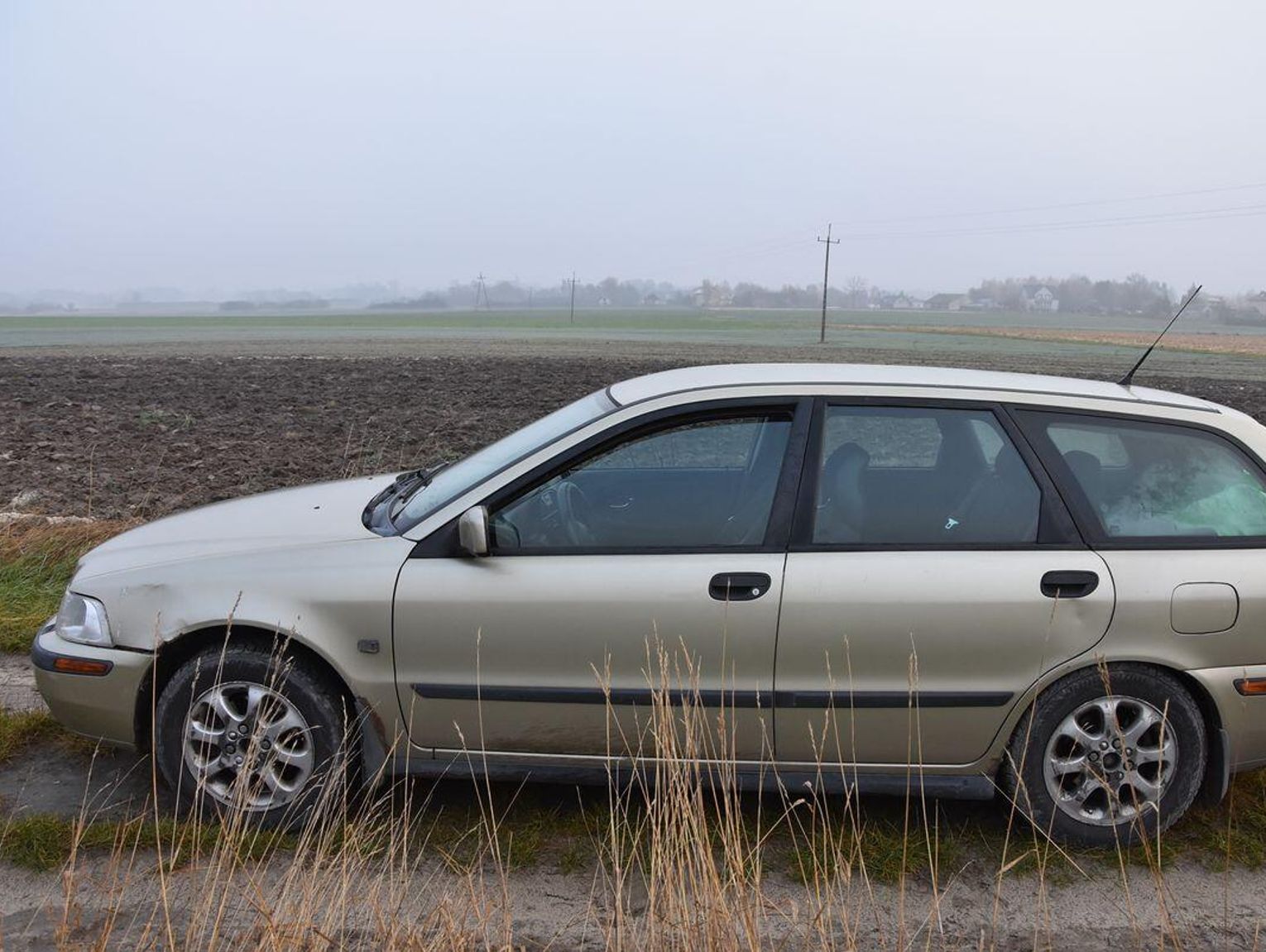 Wiadomości lokalne - Wypadek w Koziej Górze w gminie Wierzbica. Pomiary prędkości w gminie Kamień. Święto Niepodległości.