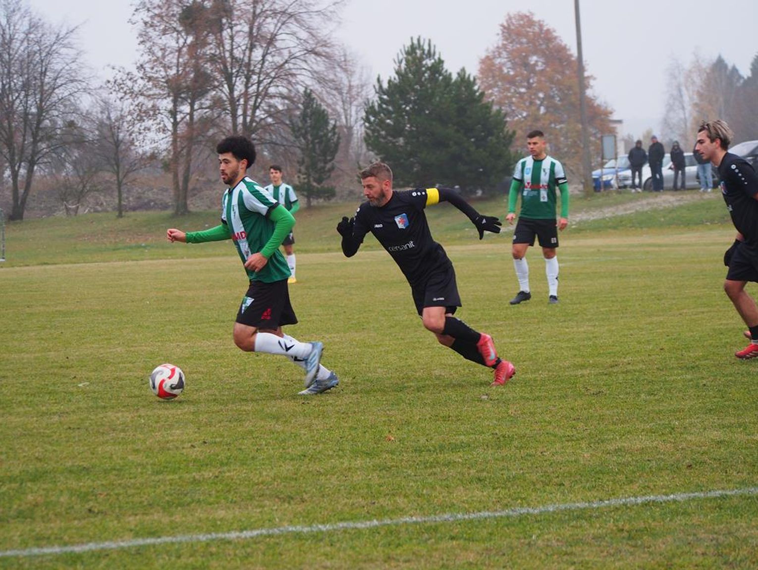 Wiadomości sportowe - Astra Leśniowice okręgowym liderem w połowie sezonu