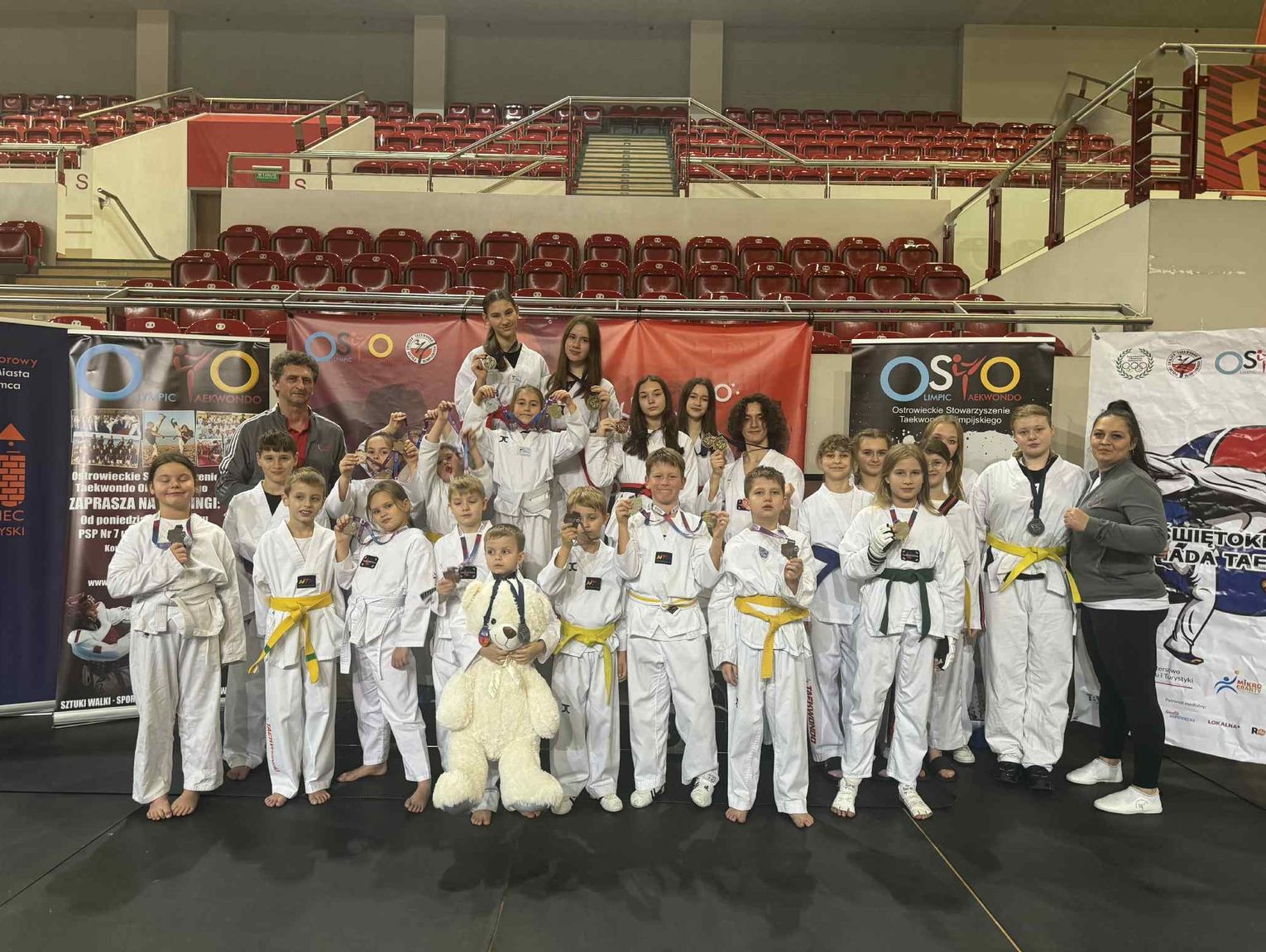 Wiadomości sportowe - góra medali taekwondoków Sokoła Krasnystaw