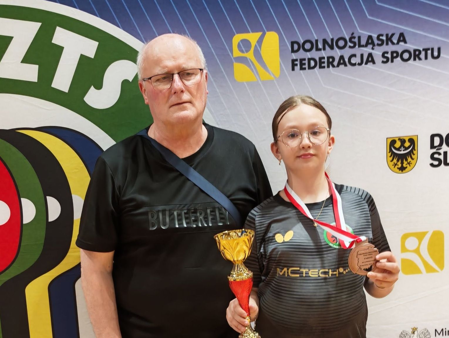 Wiadomości sportowe - historyczny medal UKS-u Żaczek Fajsławice