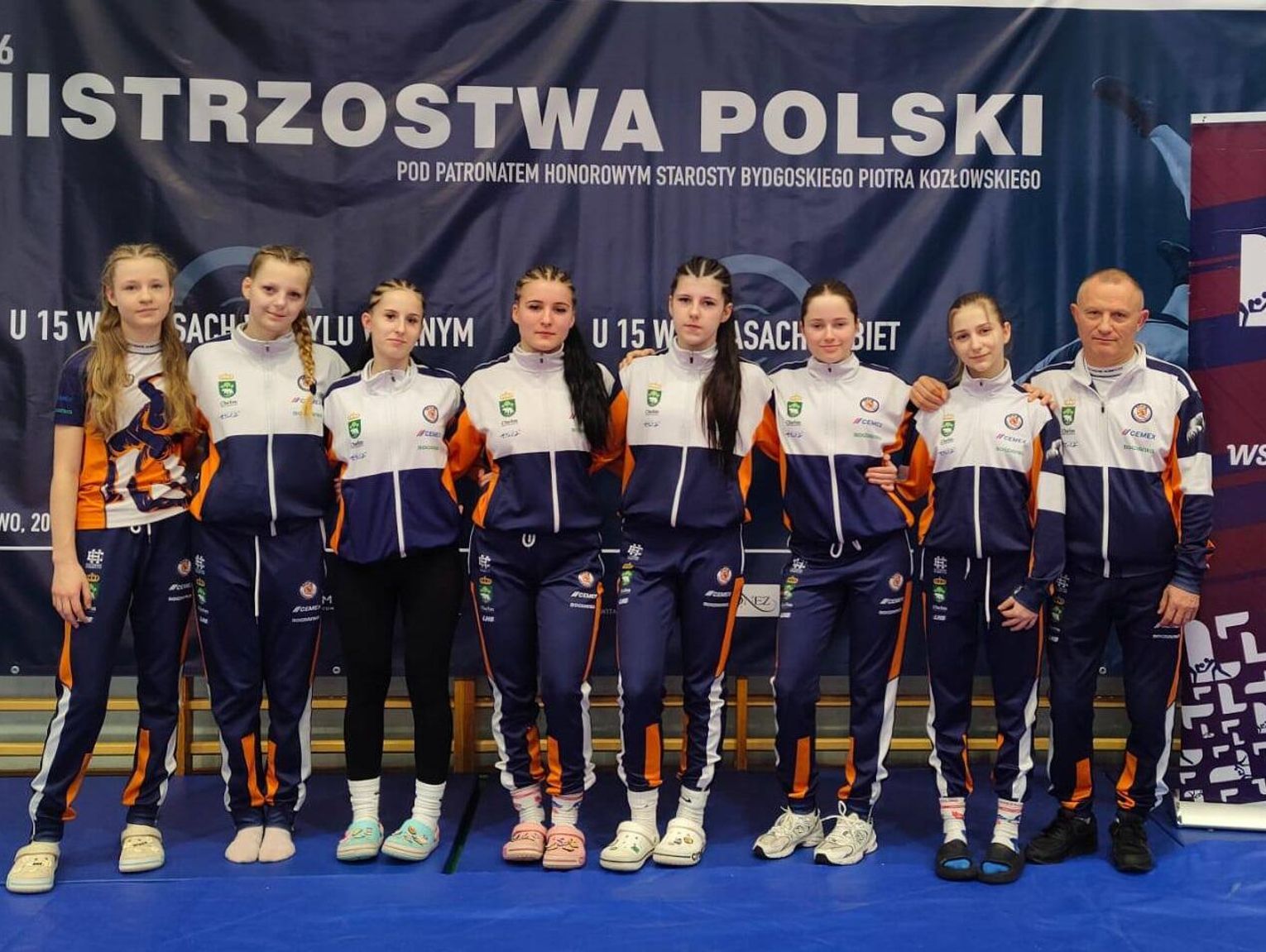 Wiadomości sportowe - kolejne triumfy Cementu Gryfa Chełm