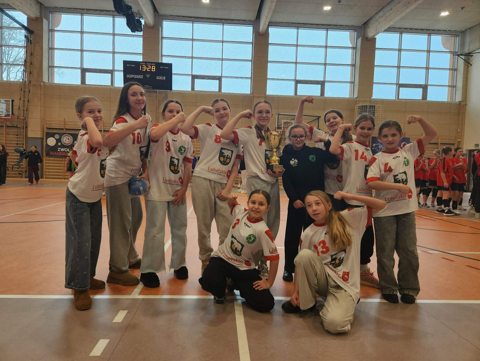 Wiadomości sportowe - międzynarodowy sukces UKS-u Oksza Okszów