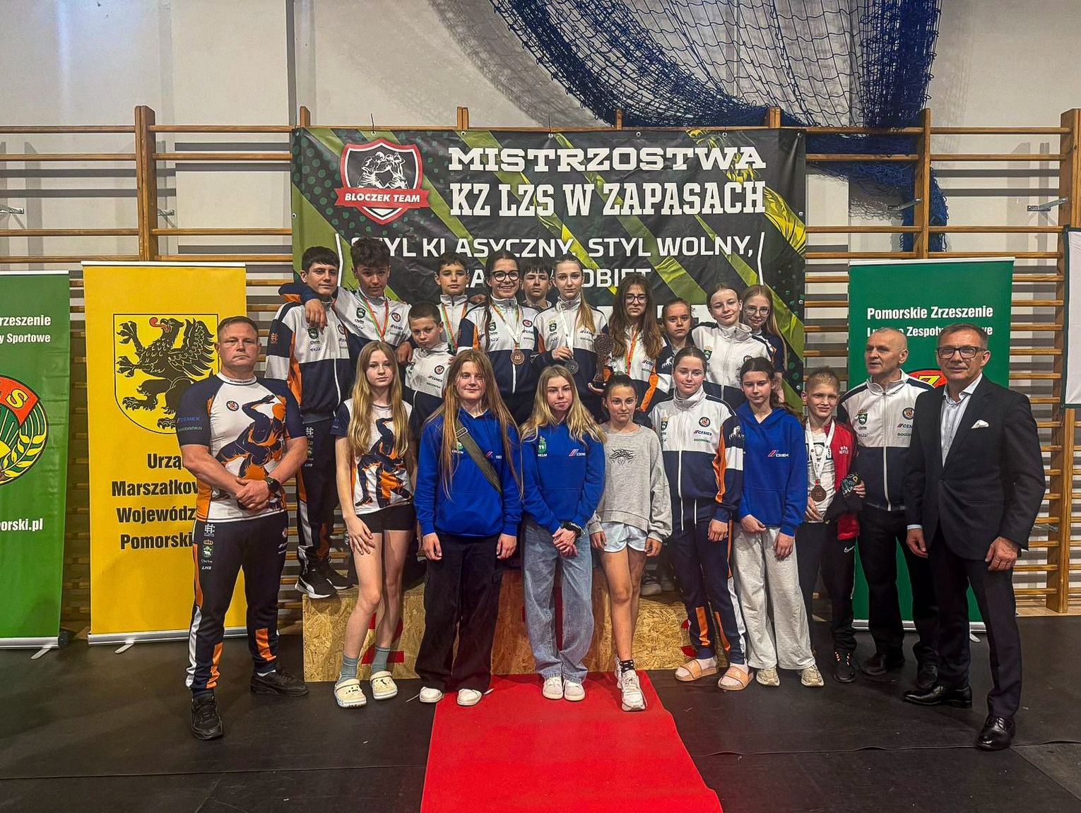 Wiadomości sportowe - triumfy zapaśników Cementu Gryfa Chełm