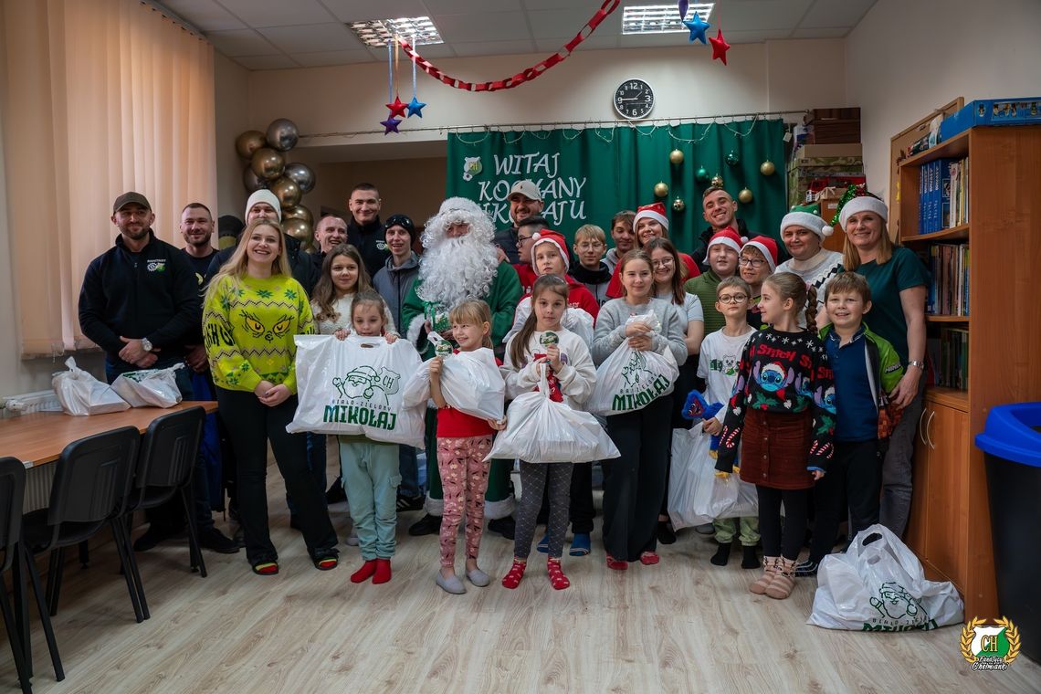 17. Biało-Zielony Mikołaj Fanatyków Chełmianki 17. Biało-Zielony Mikołaj Fanatyków Chełmianki